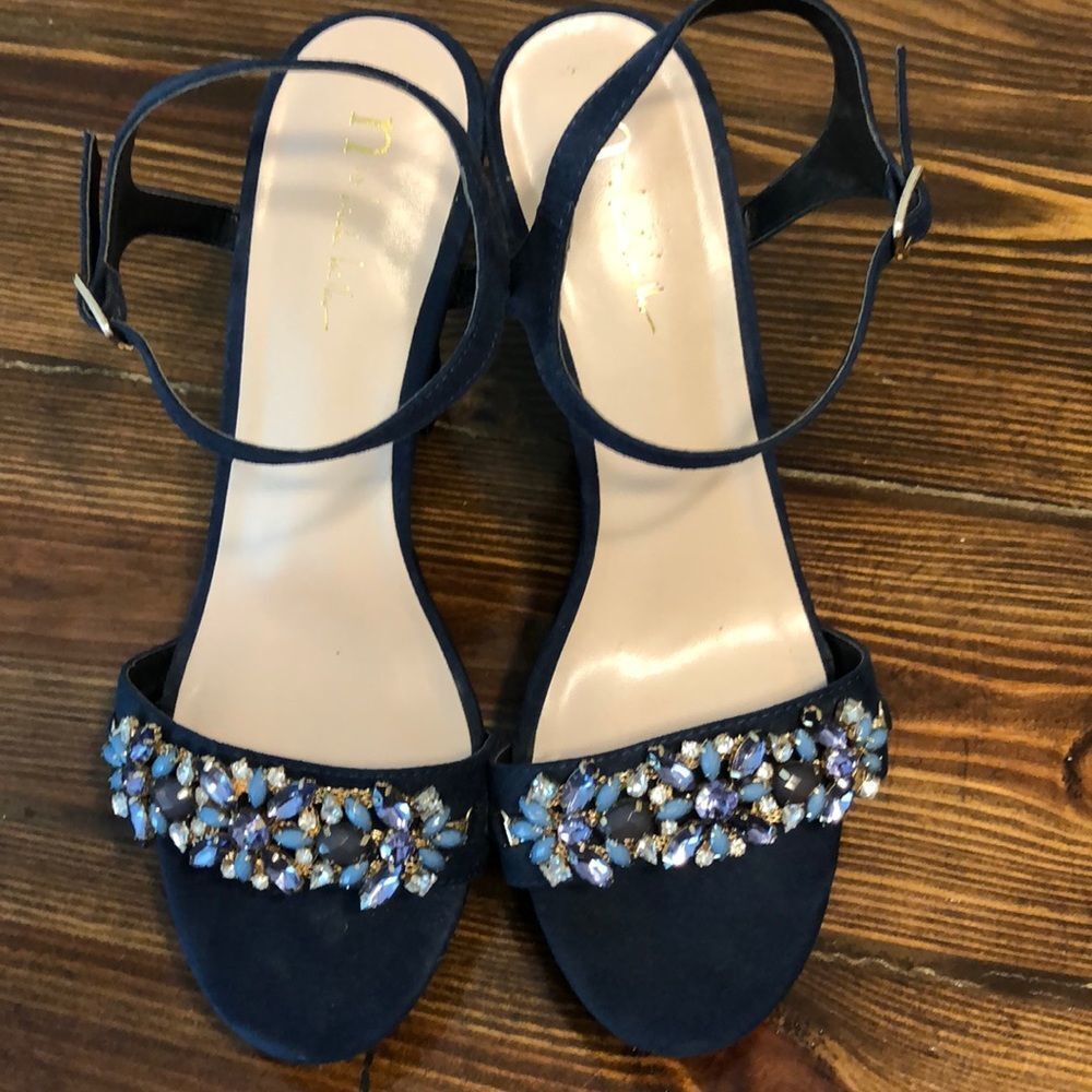 Like New N by Nicole Miller Beautiful Platforms